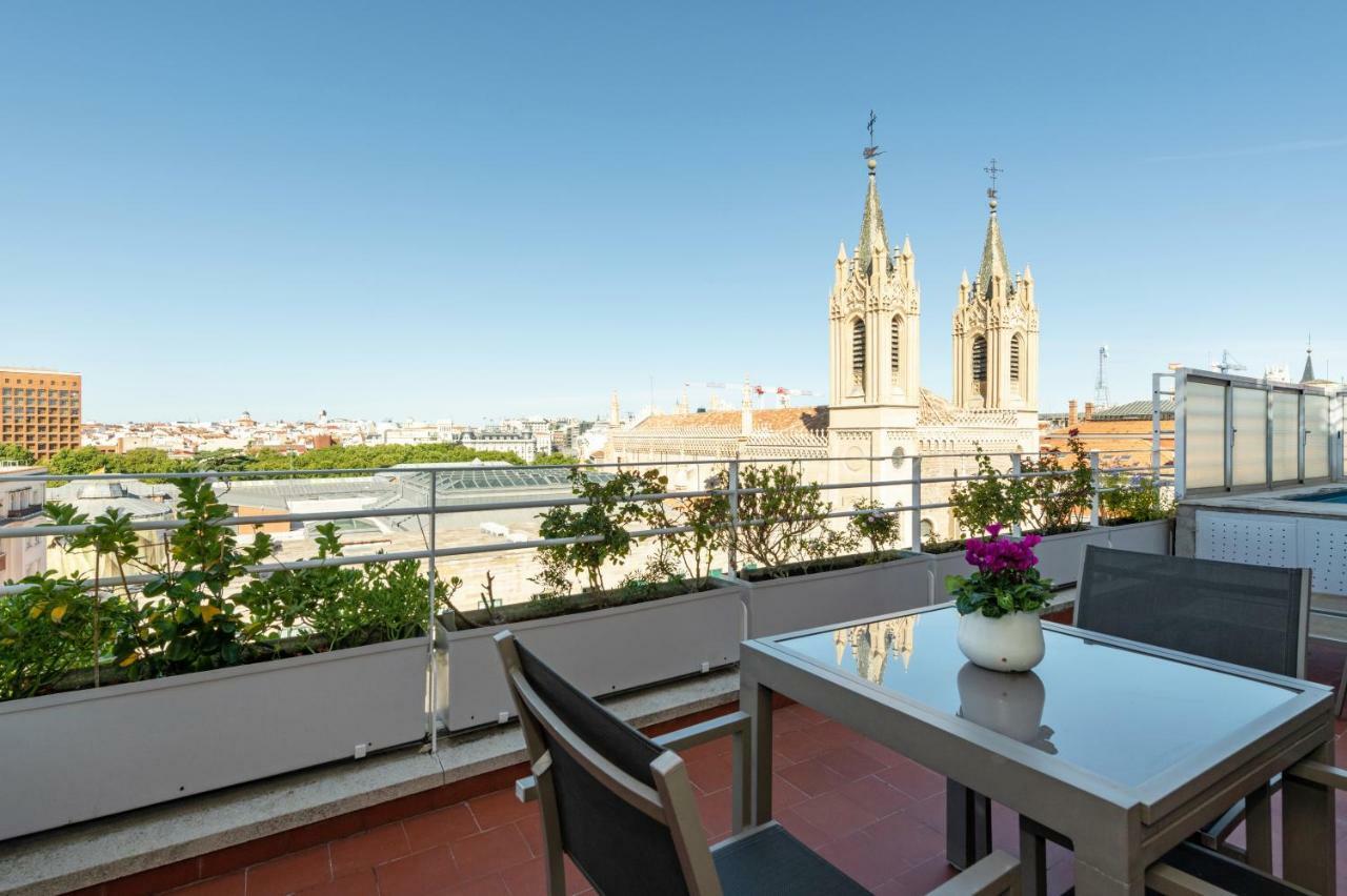 Los Jeronimos Madrid Esterno foto